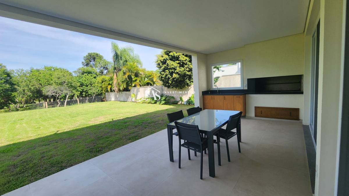 Casa moderna de alto padrão com 318m², vista para o lago, no Terra Ville Belém Novo Golf Club – conforto, sofisticação e natureza