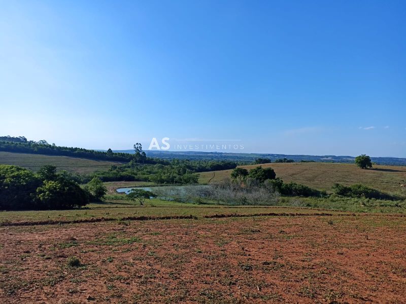Fazenda, 98ha, à venda em São Jerônimo