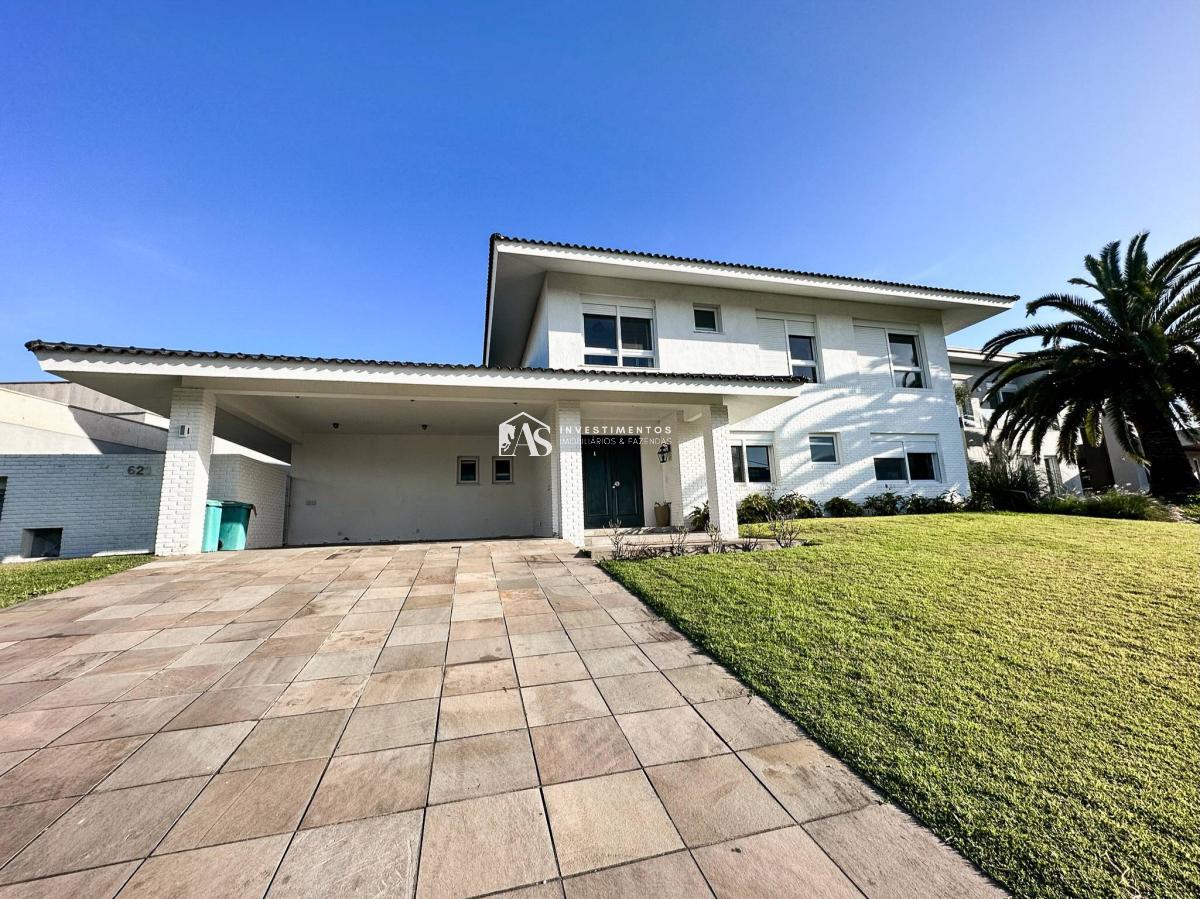 Residência de Luxo à Beira do Lago no Exclusivo Terra Ville Belém Novo Golf Clube